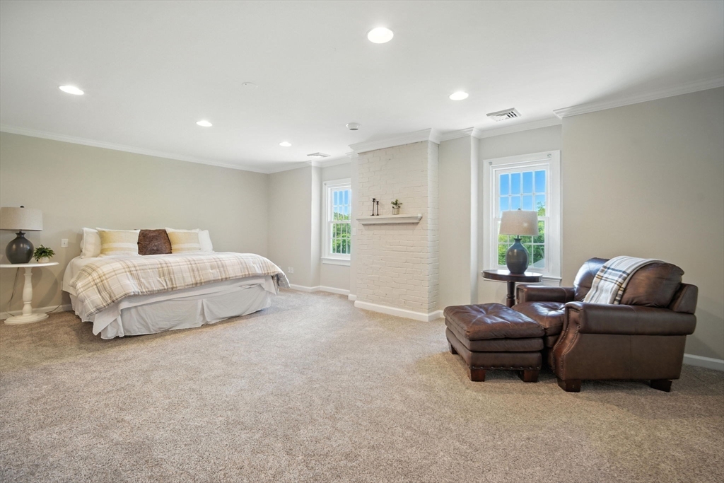 Suffield, Connecticut 06078, United States, 7 Bedrooms Bedrooms, ,7 BathroomsBathrooms,Residential,Active,178875