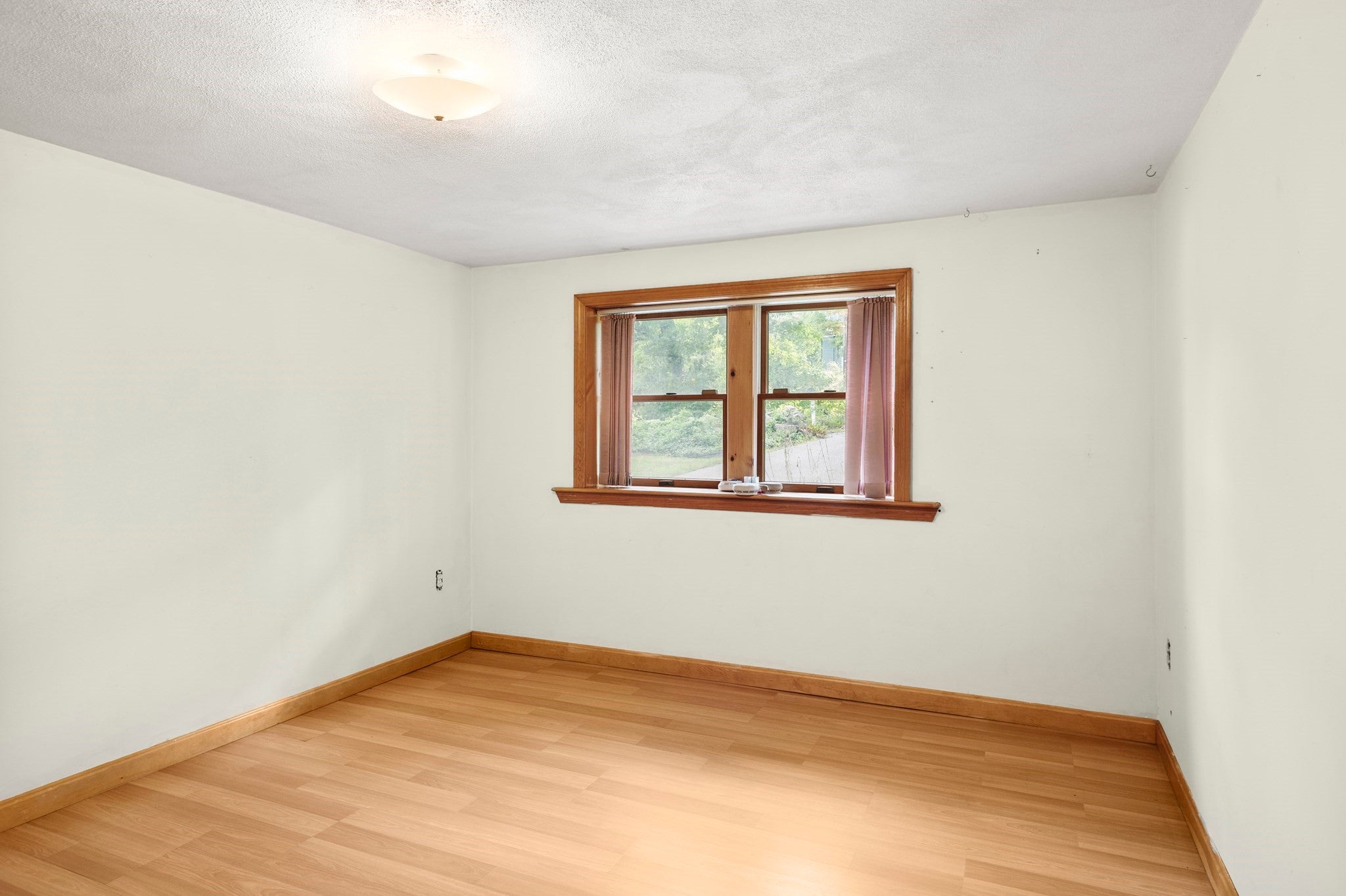 2 Ashland Street, Holliston, MA Photo #20