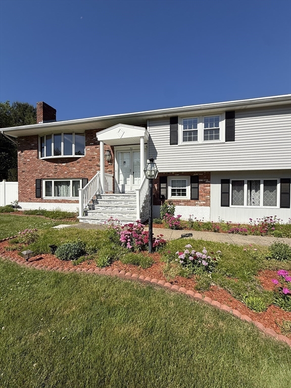 50 Cedarcrest Rd