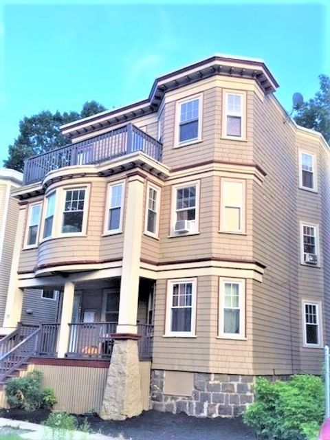 29 Ridgewood St Boston MA 02122