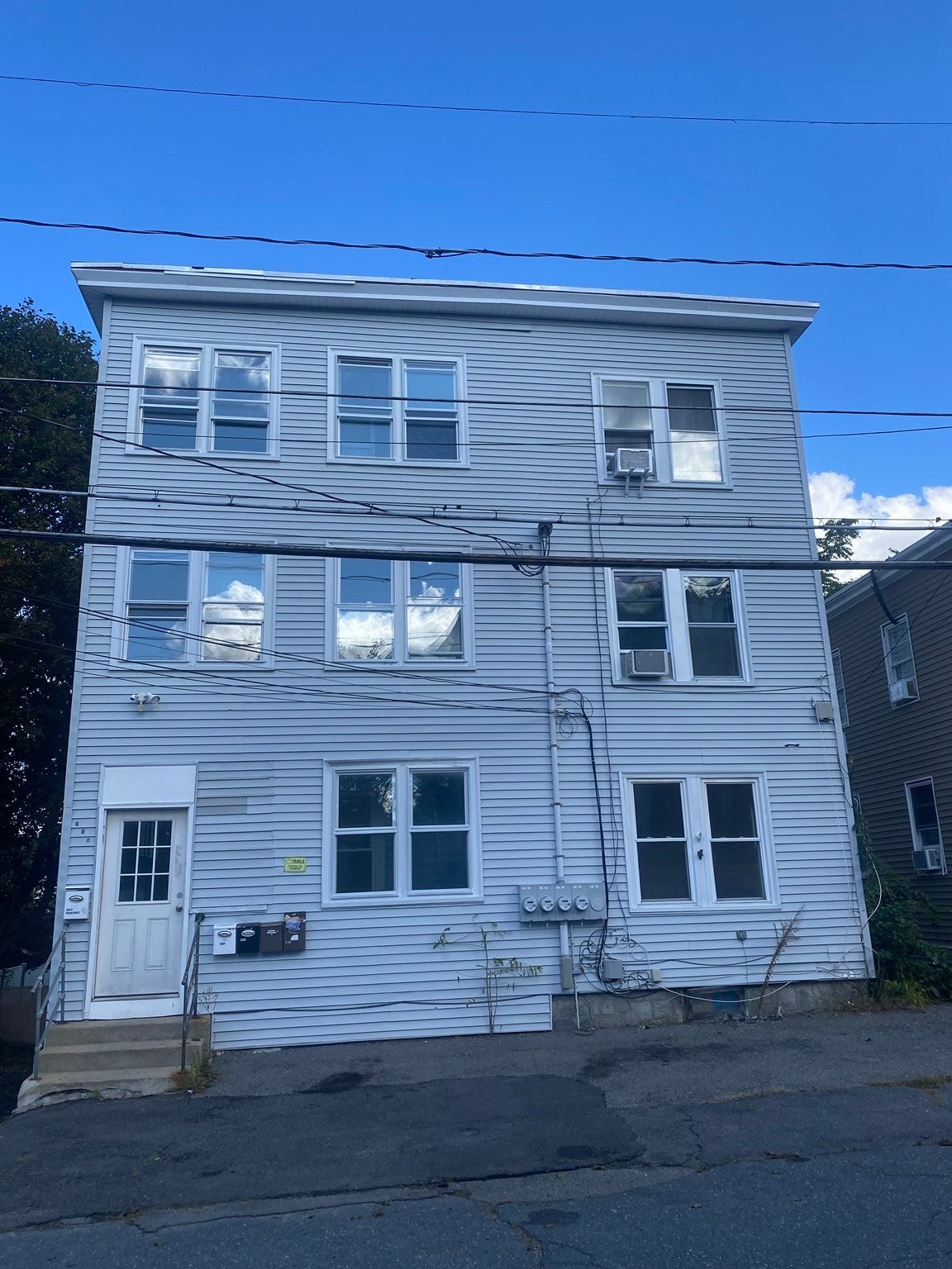 Photo of 119 Madison ST, Fitchburg, MA