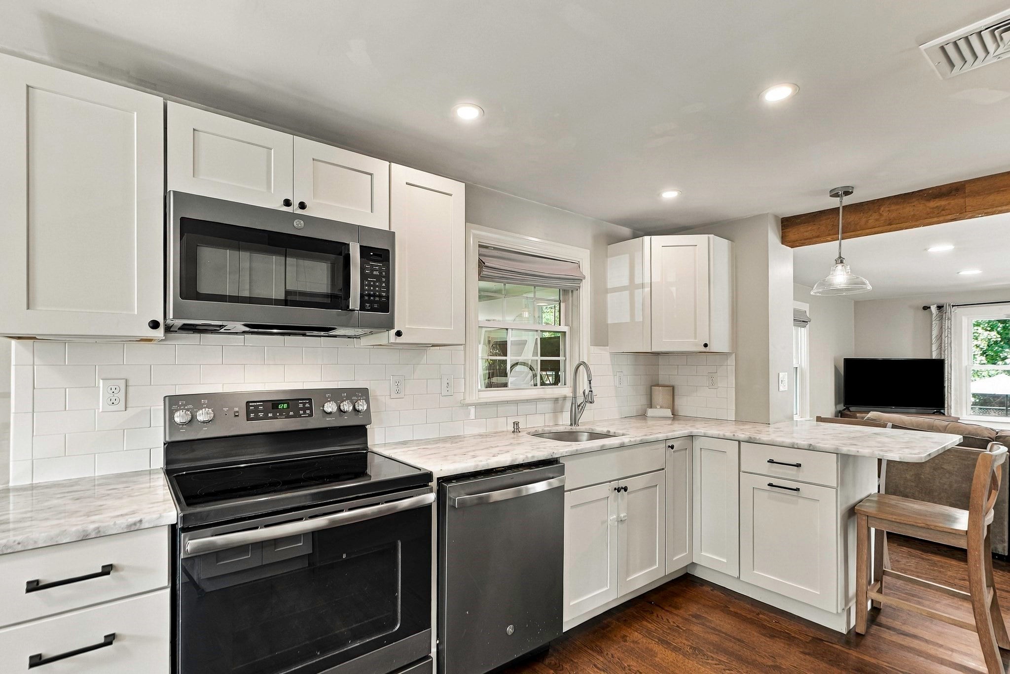34 Audrea Rd, Framingham, MA Photo #10