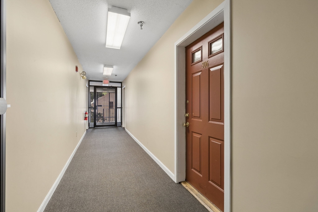 1508 Gorham 306