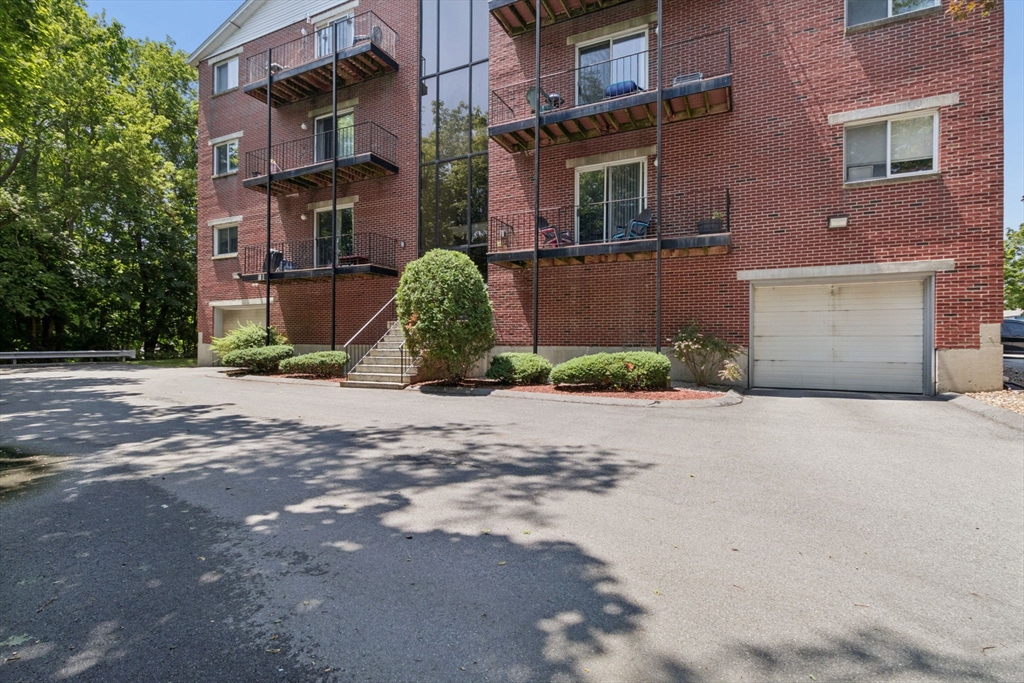 1508 Gorham 306