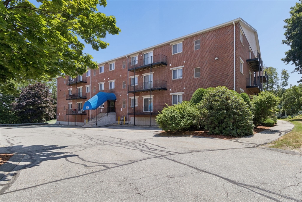 1508 Gorham 306