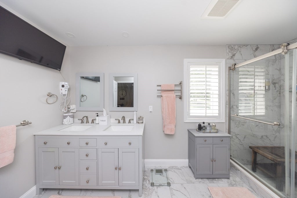 17 Harwood Farm Road, Southbridge, MA, 17 Harwood Farm Road, Southbridge, MA Photo #25