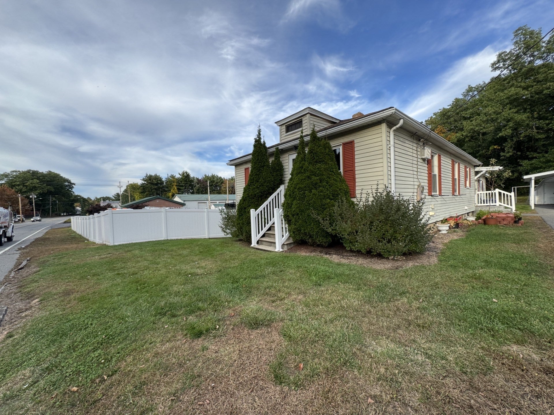 261 Litchfield St, Leominster, MA, 261 Litchfield St, Leominster, MA Photo #1
