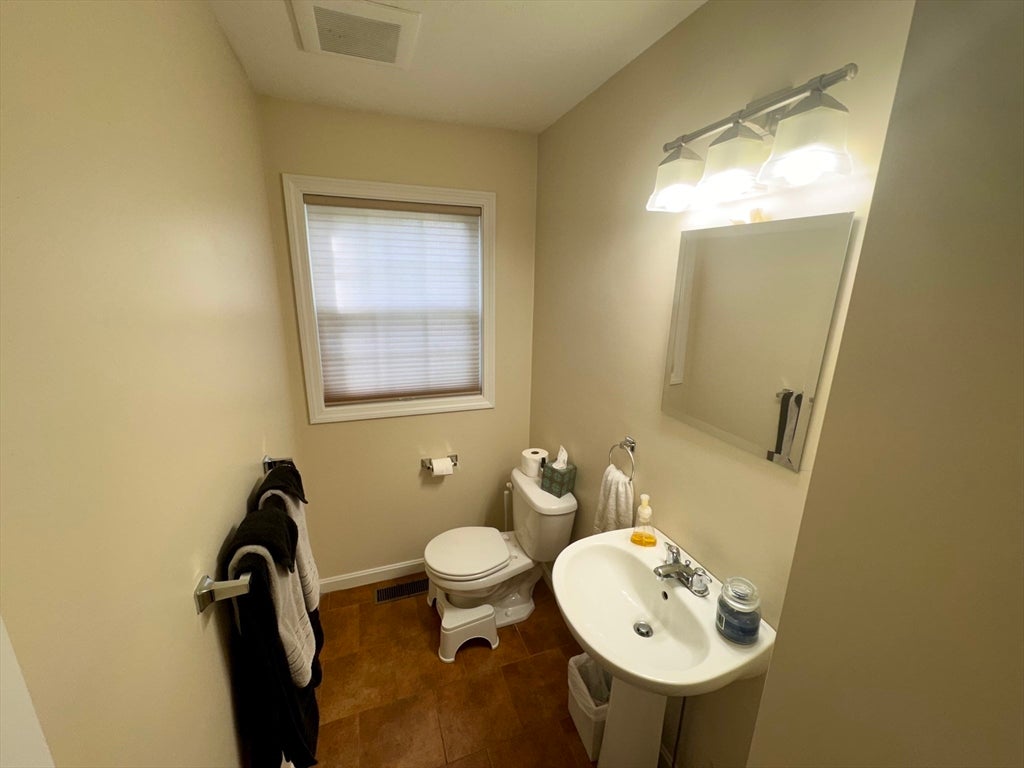 14 Merrimac Way #E, Tyngsborough, MA, 14 Merrimac Way #E, Tyngsborough, MA Photo #11