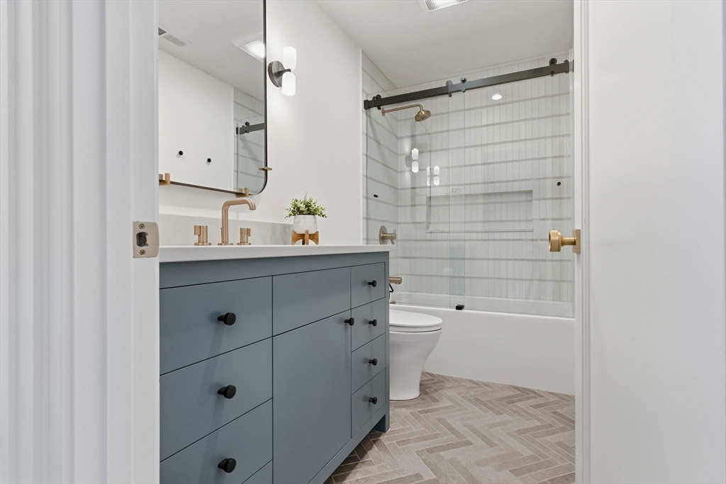 8 Milk Street #B, Newburyport, MA, 8 Milk Street #B, Newburyport, MA Photo #34