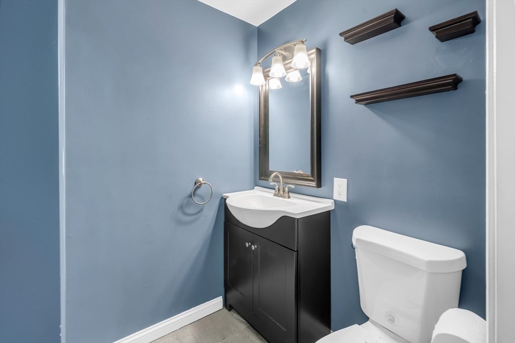 2 Atkinson Dr #19, Saugus, MA, 2 Atkinson Dr #19, Saugus, MA Photo #13