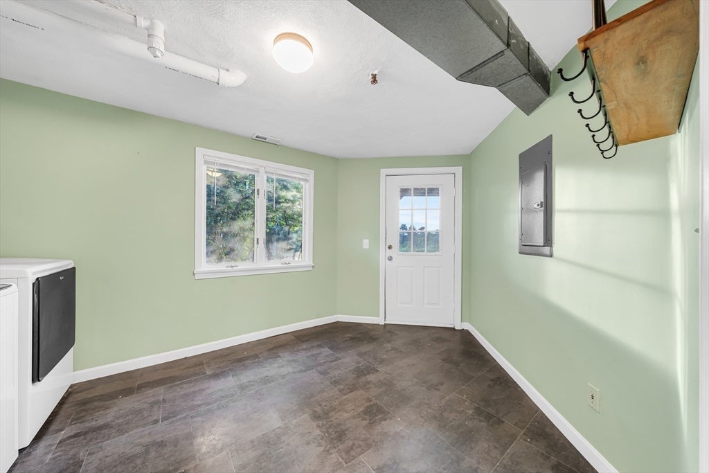 2 Atkinson Dr #19, Saugus, MA, 2 Atkinson Dr #19, Saugus, MA Photo #23