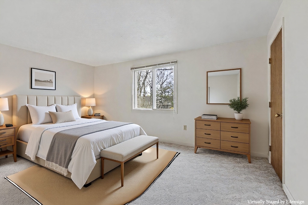 140 Cortland Cir 140