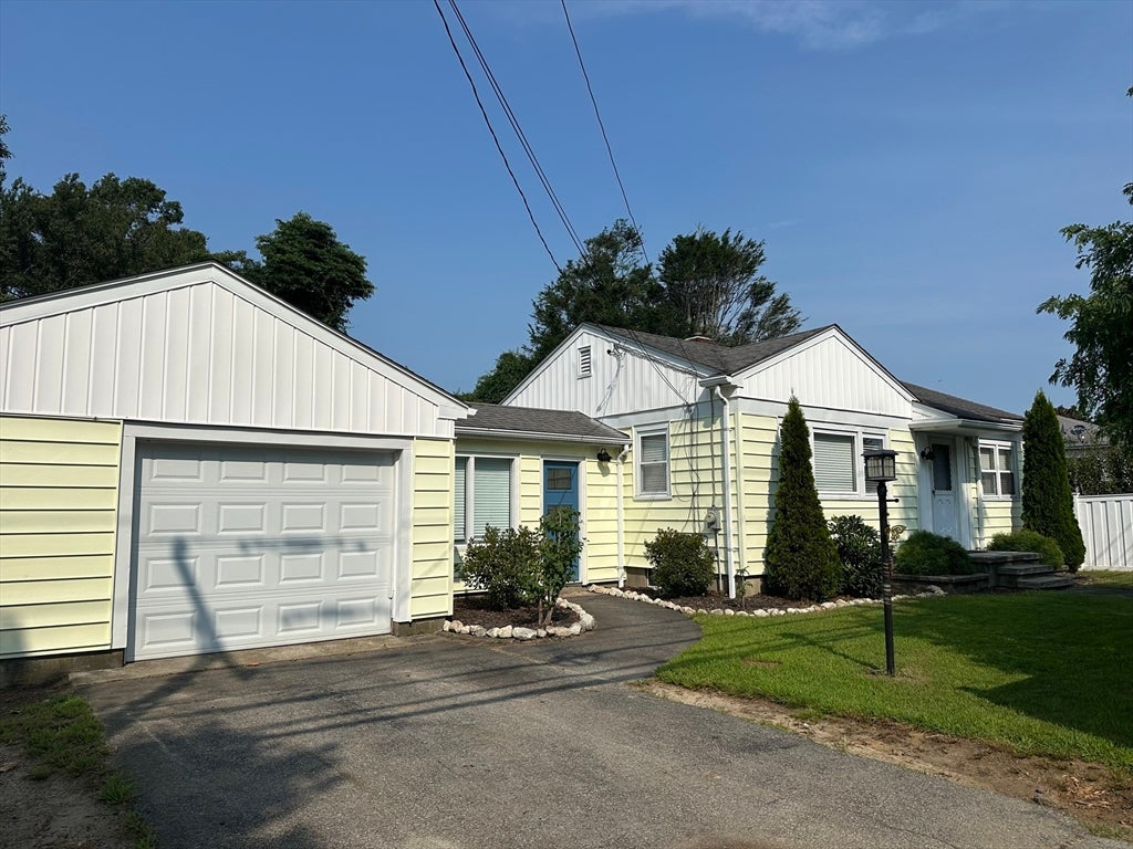 79 Cross Rd, Dartmouth, MA, 79 Cross Rd, Dartmouth, MA Photo #2