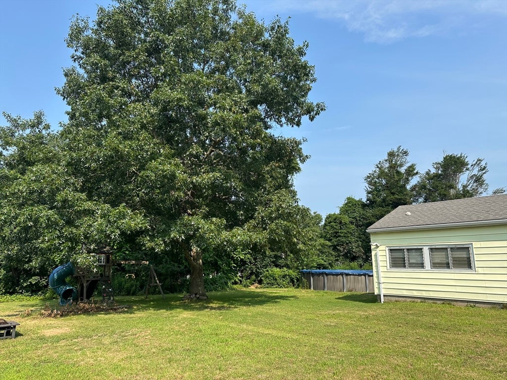 79 Cross Rd, Dartmouth, MA, 79 Cross Rd, Dartmouth, MA Photo #4