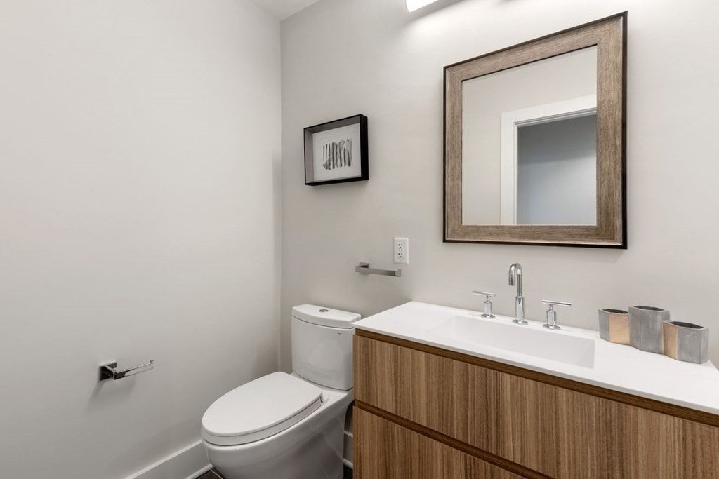 240 Salem ST #3A, Medford, MA Photo #8