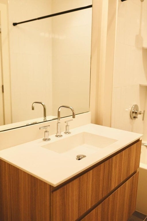 240 Salem ST #3A, Medford, MA Photo #12