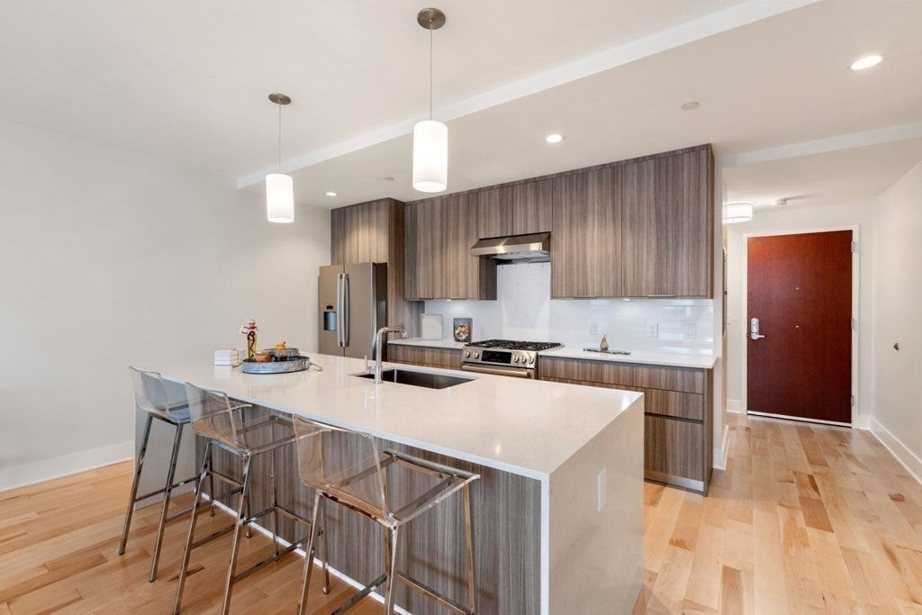 240 Salem ST #3A, Medford, MA Photo #4