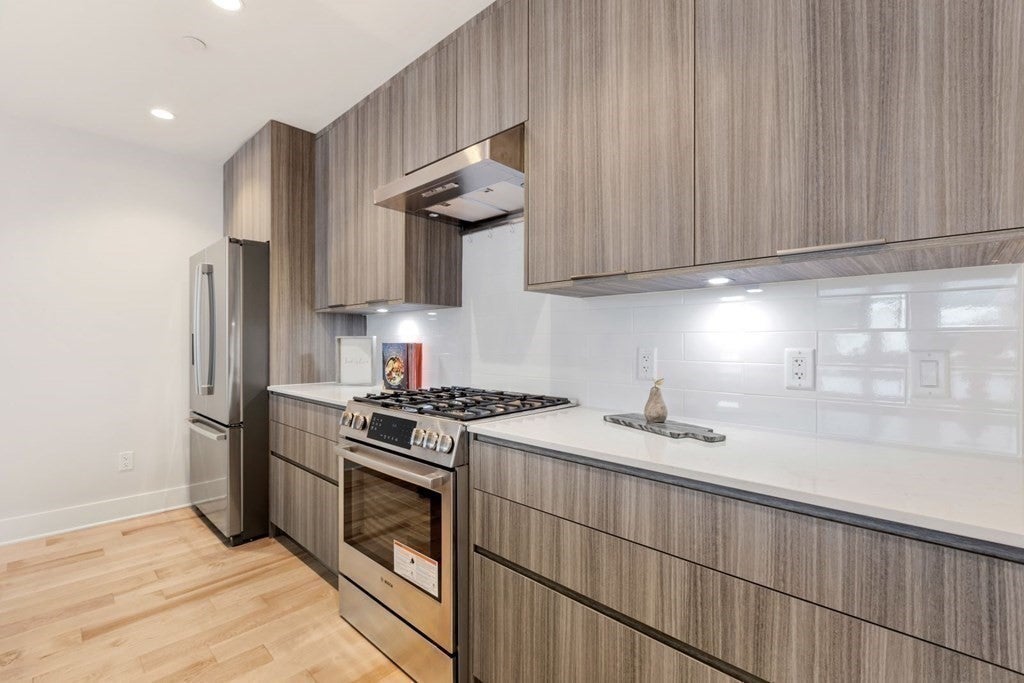240 Salem ST #3A, Medford, MA Photo #5