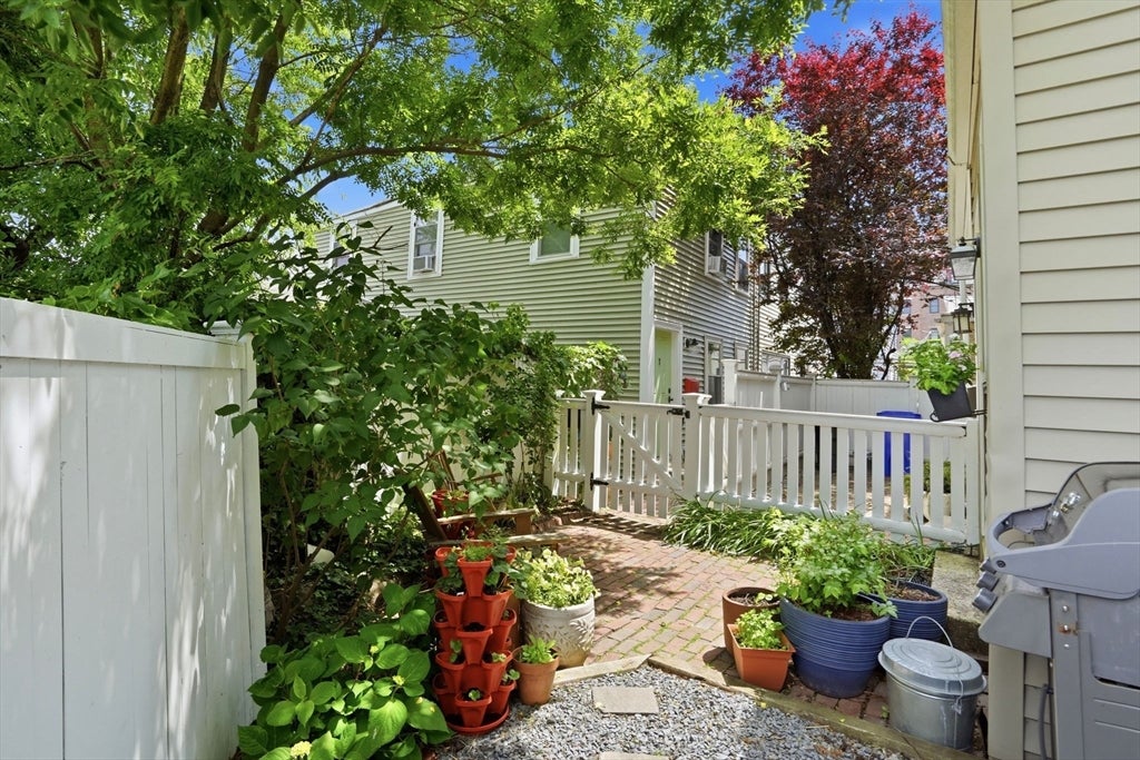 4 Short Street Pl #4, Boston, MA, 4 Short Street Pl #4, Boston, MA Photo #13