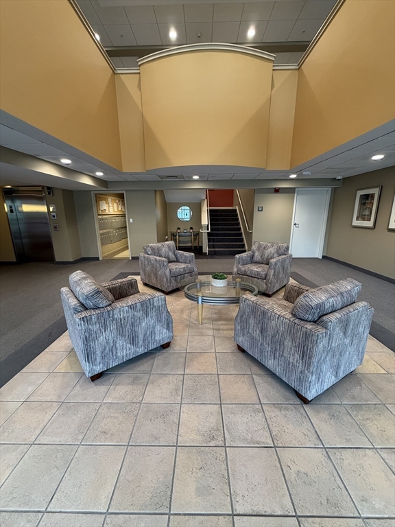 140 Railroad Ave B111