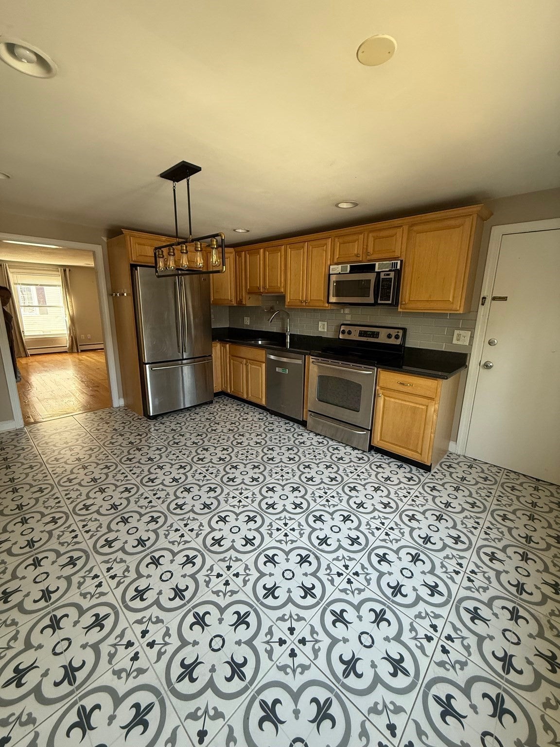 190 Sylvan St #2, Melrose, MA, 190 Sylvan St #2, Melrose, MA Photo #9