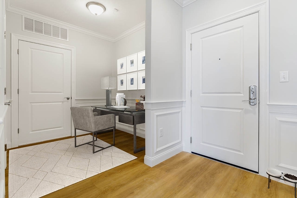 320 Middlesex Ave B-204