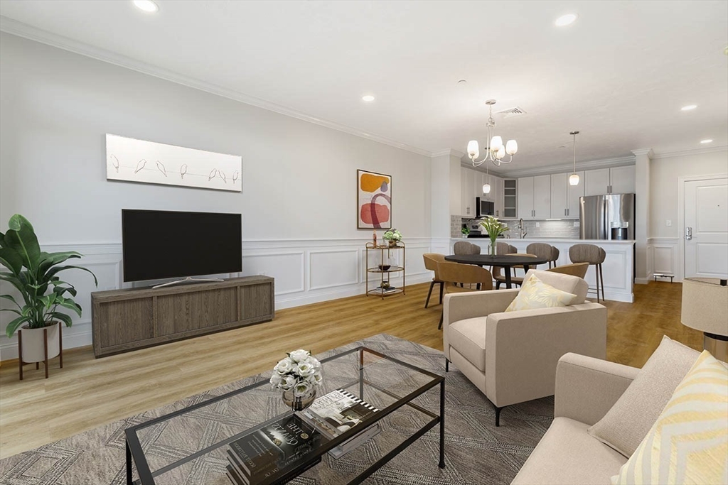 320 Middlesex Ave B-204