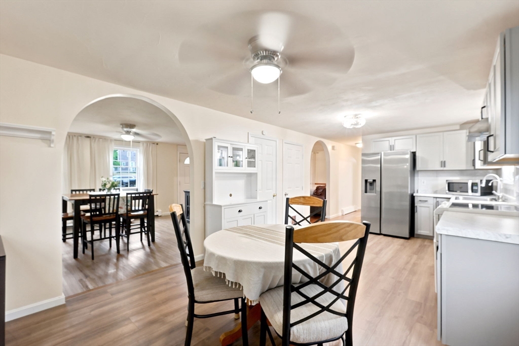 11 Elmwood Dr