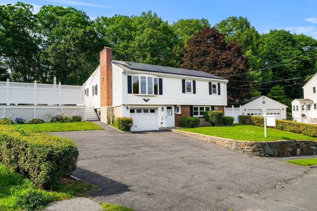 104 Spring View Drive