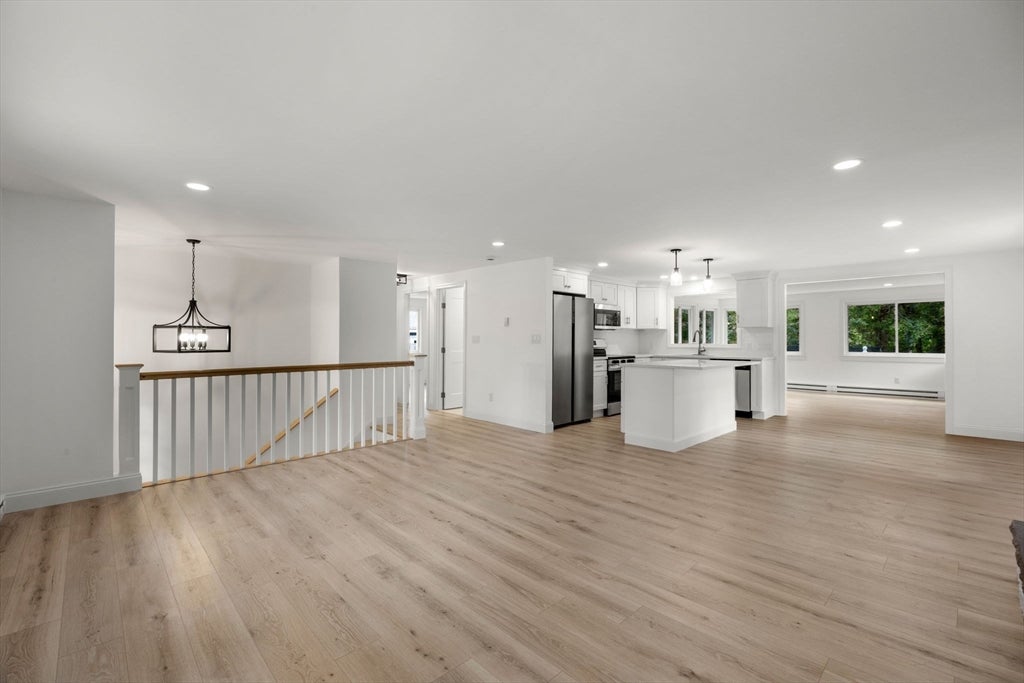185 Wheeler Road, Mashpee, MA, 185 Wheeler Road, Mashpee, MA Photo #5