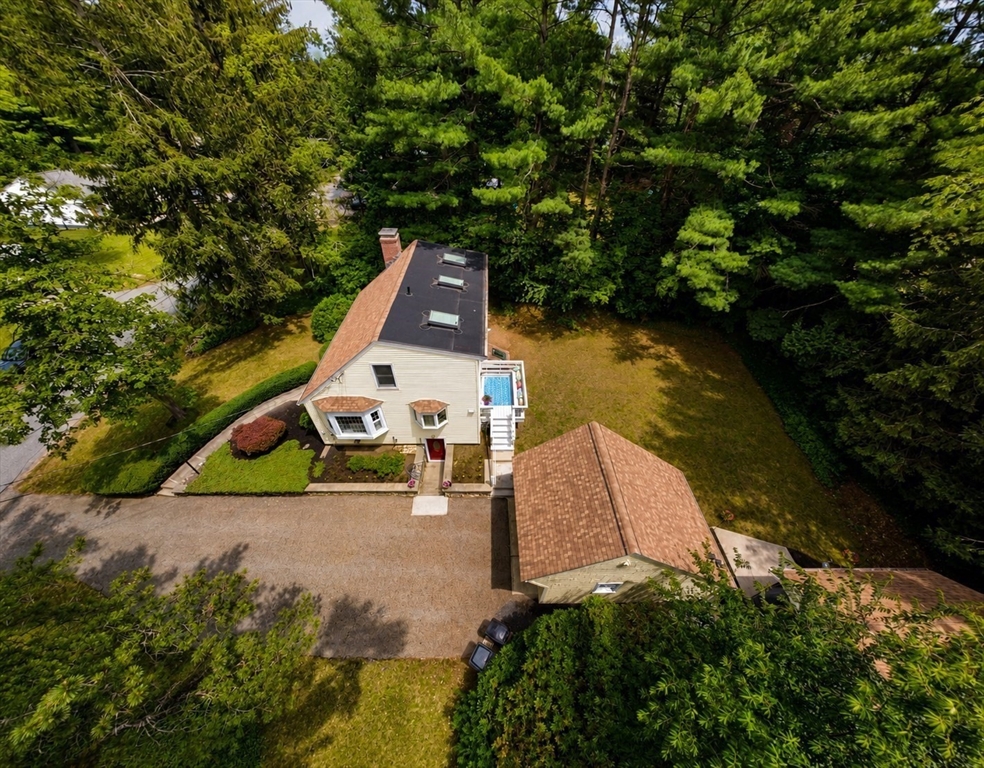 32 Crestview Drive