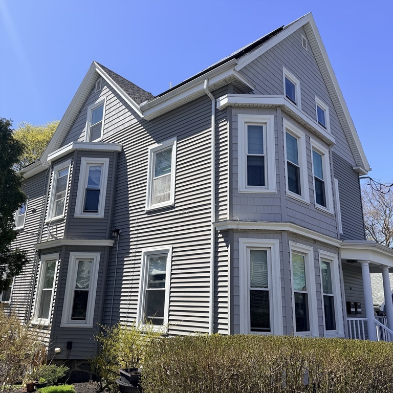 84 Greenwood Ave