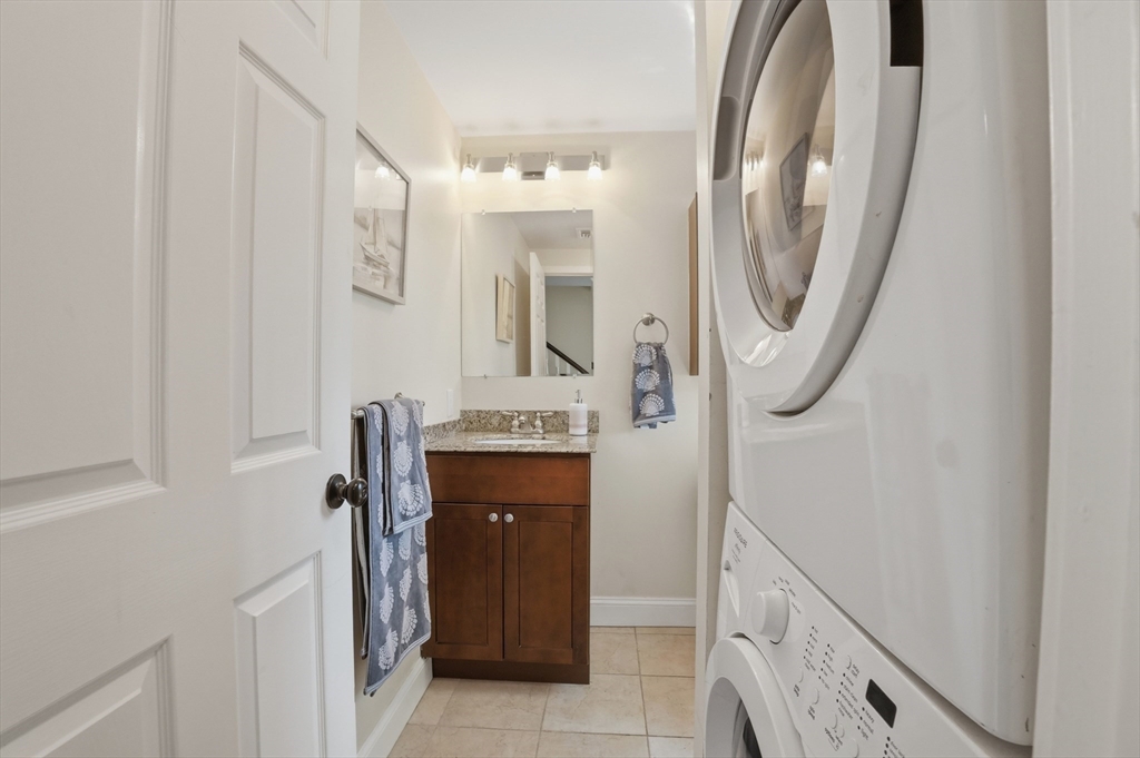 56 Westcliff Dr 56