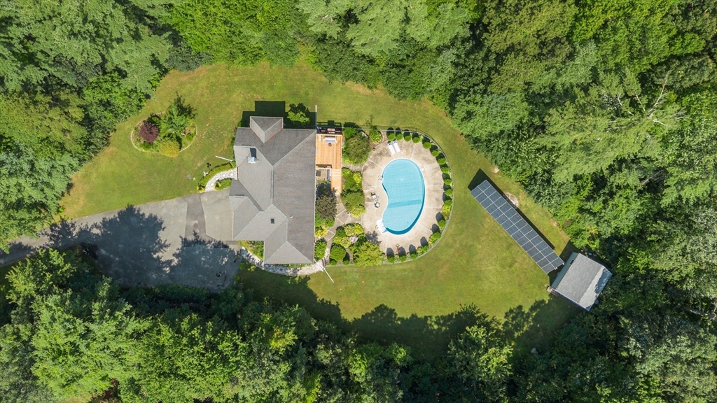 21 Forsythia Ln