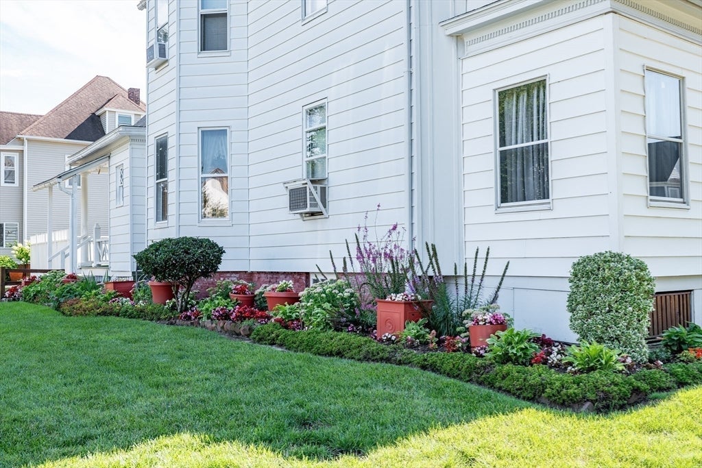 95 Grand St, Springfield, MA, 95 Grand St, Springfield, MA Photo #4