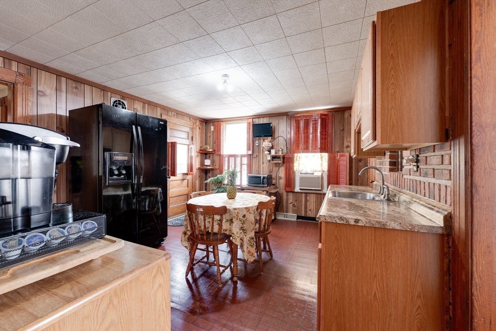 95 Grand St, Springfield, MA, 95 Grand St, Springfield, MA Photo #10