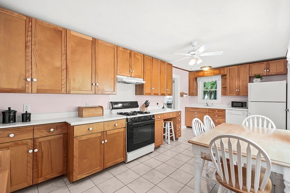 89 Bedford Street, Waltham, MA, 89 Bedford Street, Waltham, MA Photo #5