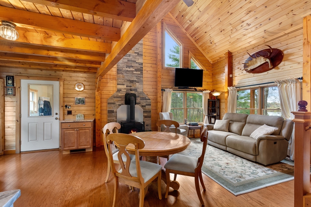 81 S Meadow Rd, Carver, MA Photo #22