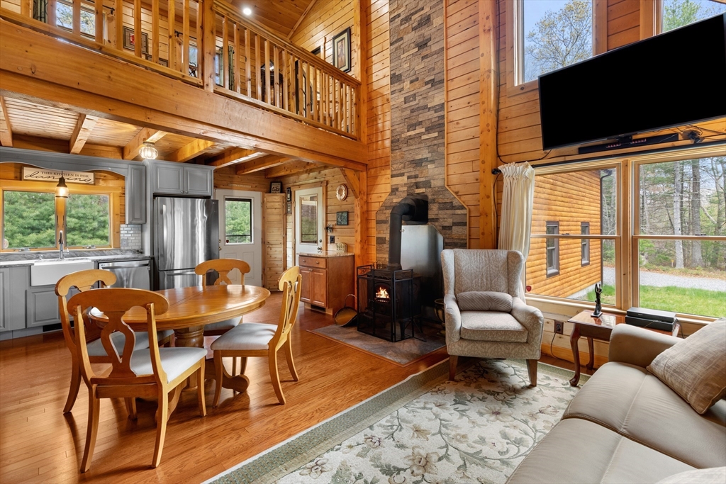 81 S Meadow Rd, Carver, MA Photo #21