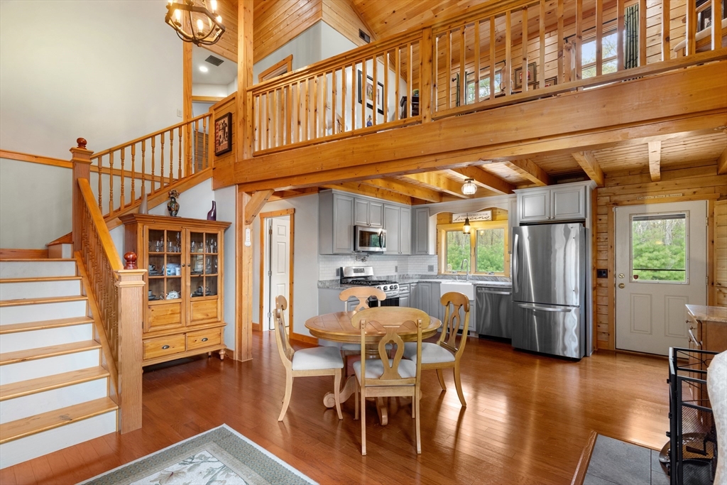 81 S Meadow Rd, Carver, MA Photo #23