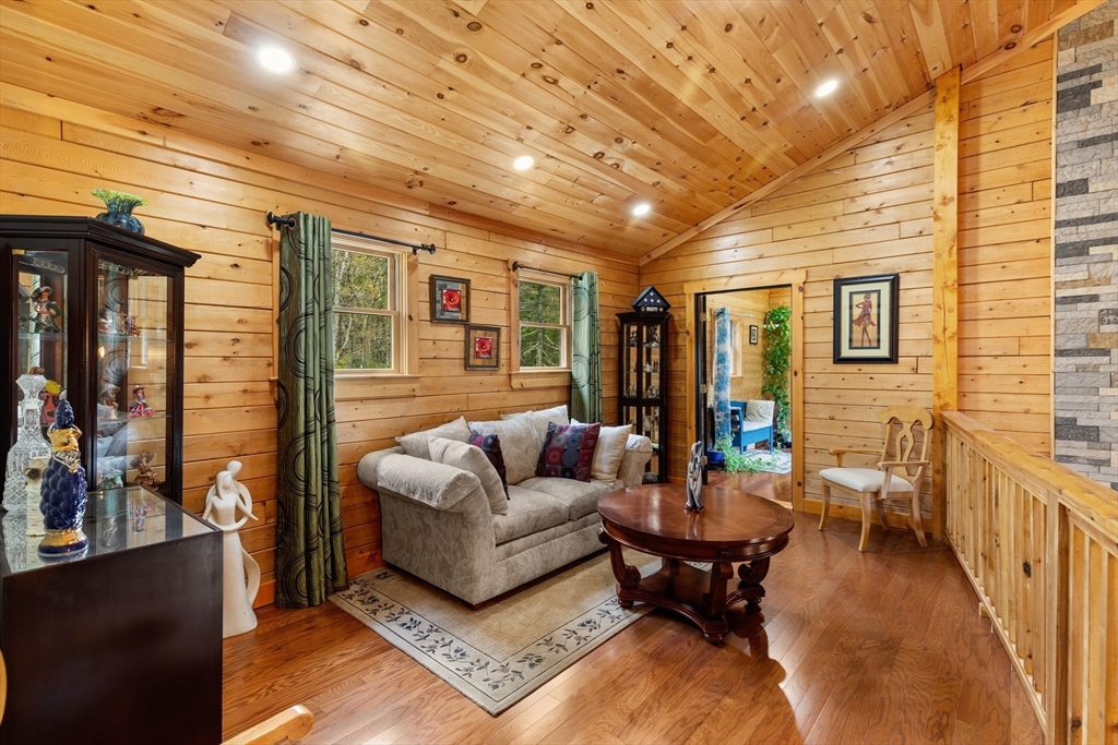 81 S Meadow Rd, Carver, MA Photo #35