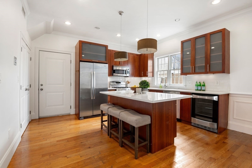 823 East Sixth Street 1