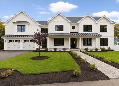 7 Lewis Ct Hingham MA 02043