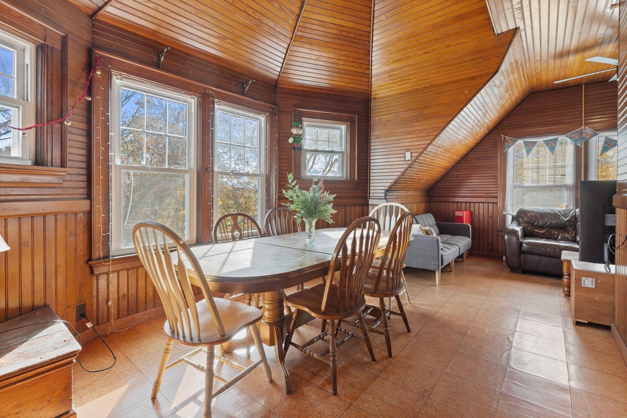 5 Claremont St, Worcester, MA, 5 Claremont St, Worcester, MA Photo #14