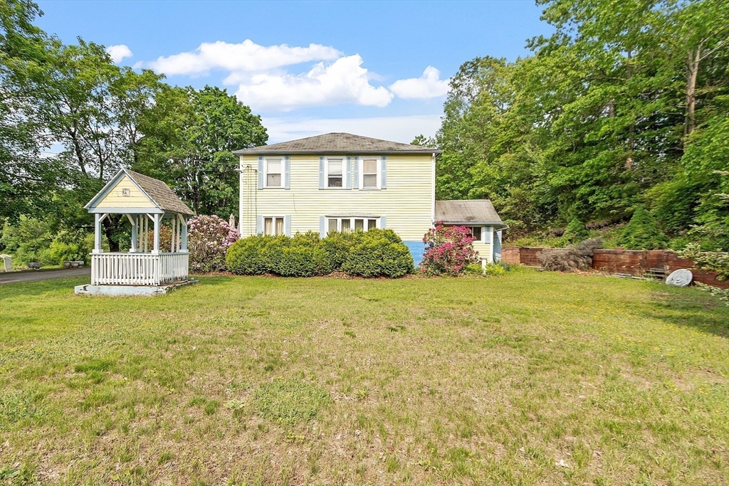 15 Tully Road