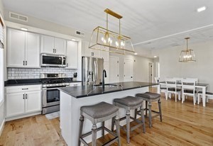 14 Williams Street 2
