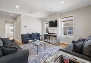 14 Williams Street 2