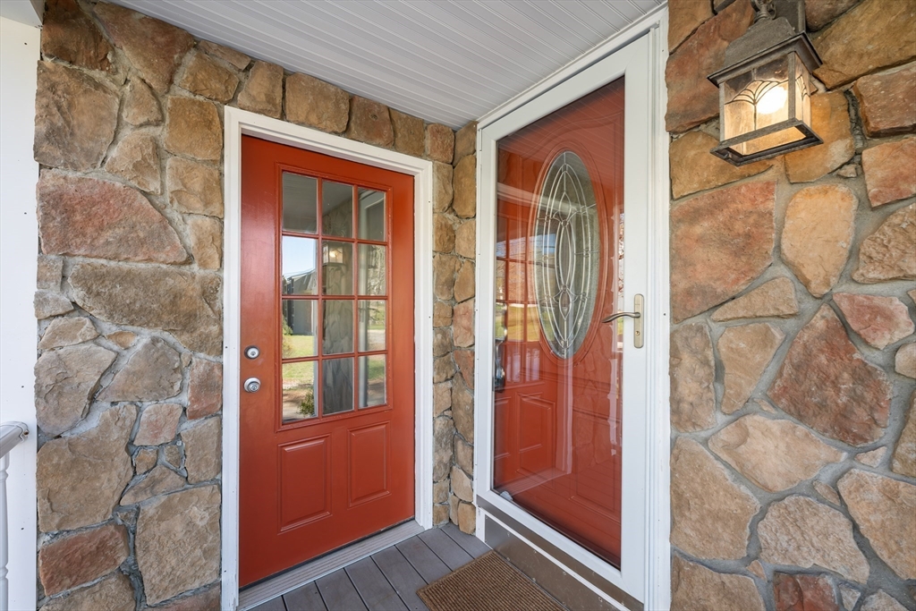 184 Pleasant St