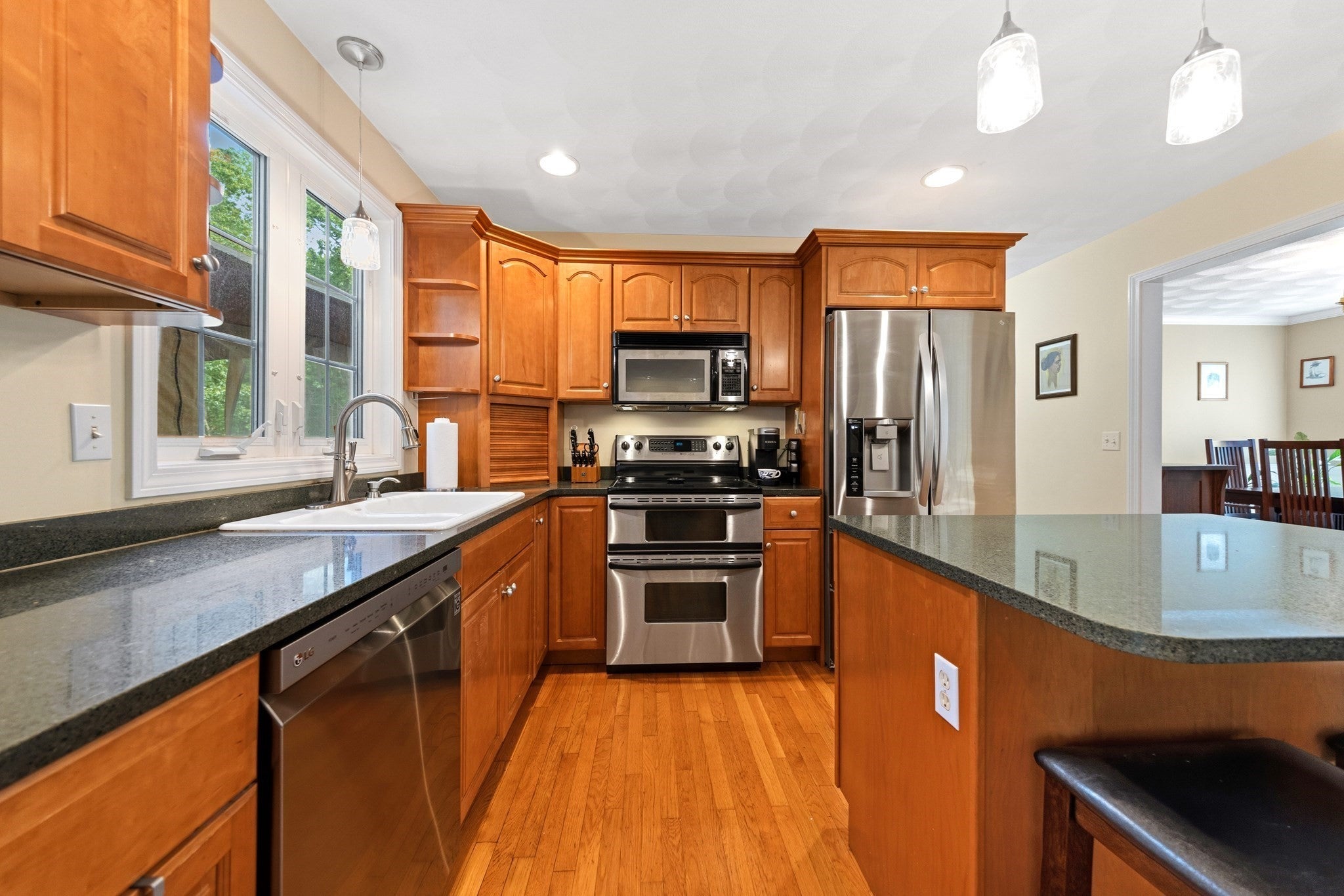 115 Cathedral Drive, Attleboro, MA Photo #5