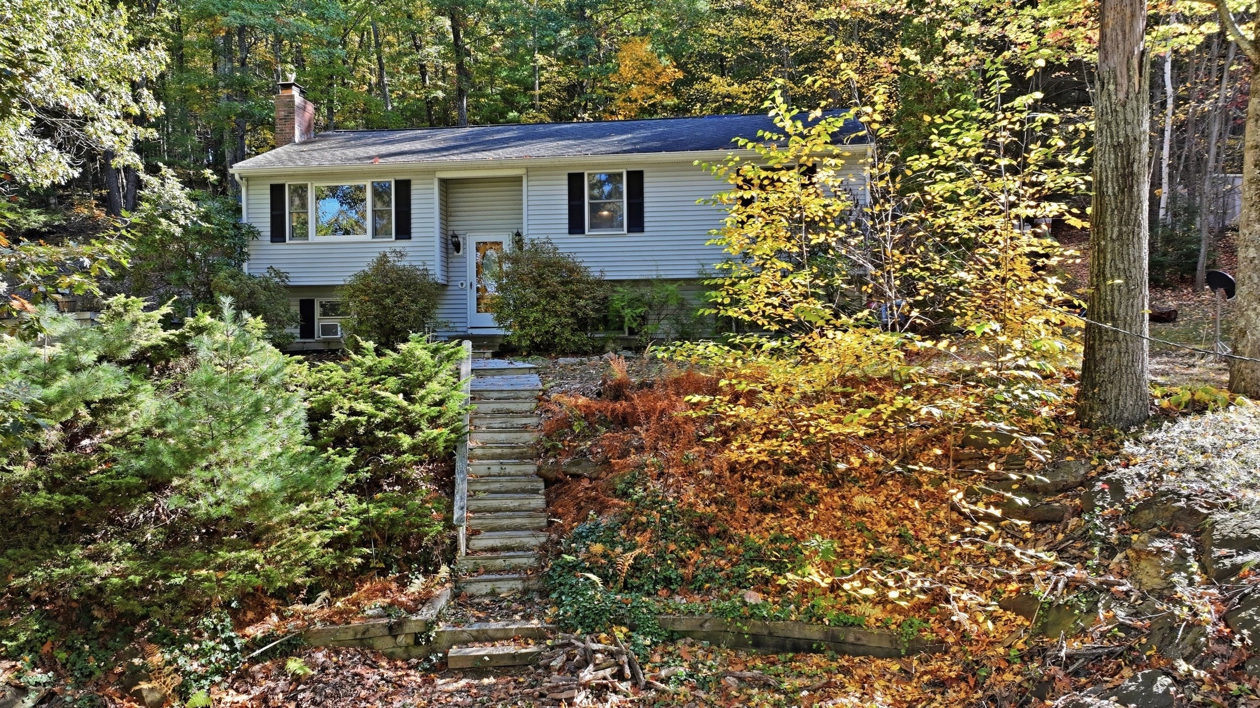 34 Vinton Rd, Holland, MA, 34 Vinton Rd, Holland, MA Photo #3